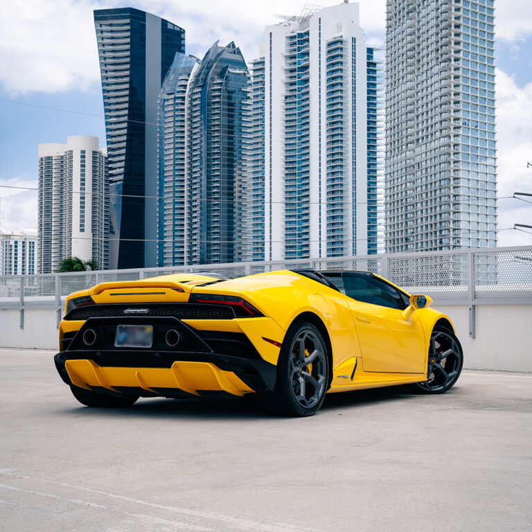 Lamborghini Huracan EVO Spyder Yellow - Image 5